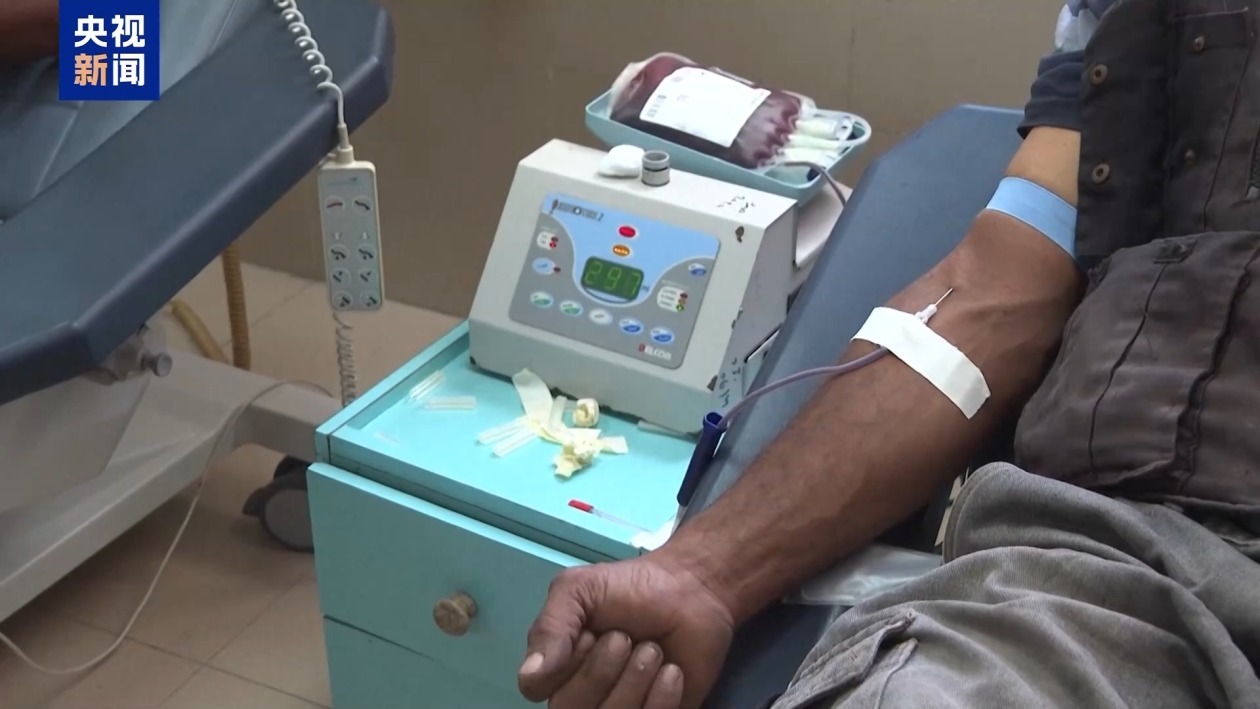 加沙纳赛尔医院医务人员:这两天陆续收治伤员 最常见的是枪伤 加沙纳赛尔医院医务人员:这两天陆续收治伤员 最常见的是枪伤