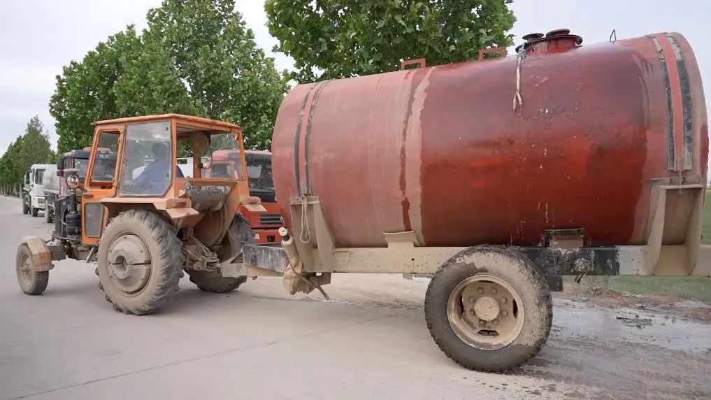 山西部分村镇村民反映,浇地水费过高?记者展开调查→ 山西部分村镇村民反映,浇地水费过高?记者展开调查→