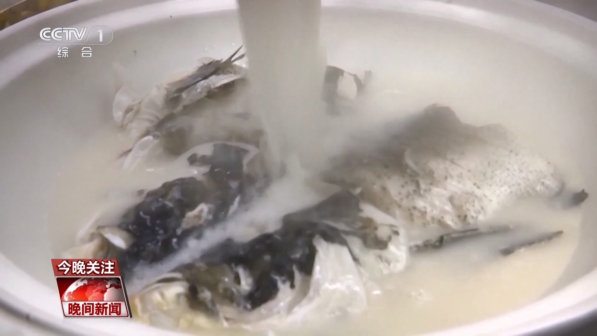 跟着赛事去旅行 火爆出圈的“苏超”在赛场外还带动了哪些消费? 跟着赛事去旅行 火爆出圈的“苏超”在赛场外还带动了哪些消费?