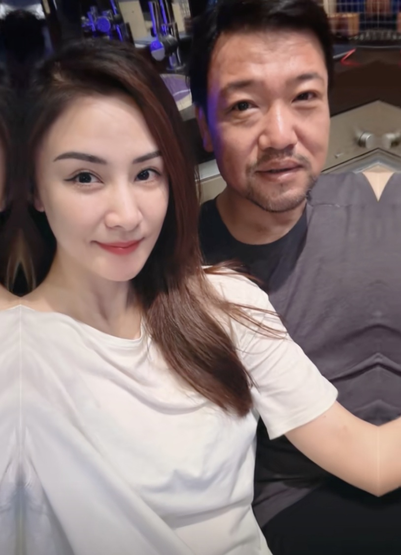 演员贾冰减肥瘦到脱相!妻子发声,网友:压力给到沈腾 演员贾冰减肥瘦到脱相!妻子发声,网友:压力给到沈腾