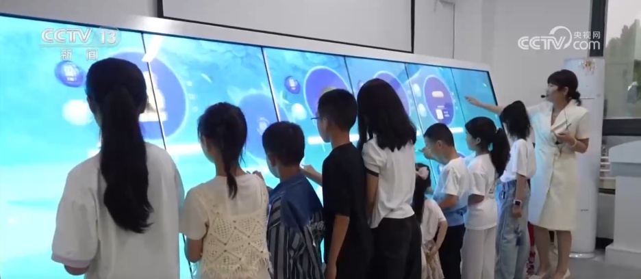 新场景新业态层出不穷 文旅“玩法”不断上新 各地假期消费市场欣欣向荣 新场景新业态层出不穷 文旅“玩法”不断上新 各地假期消费市场欣欣向荣