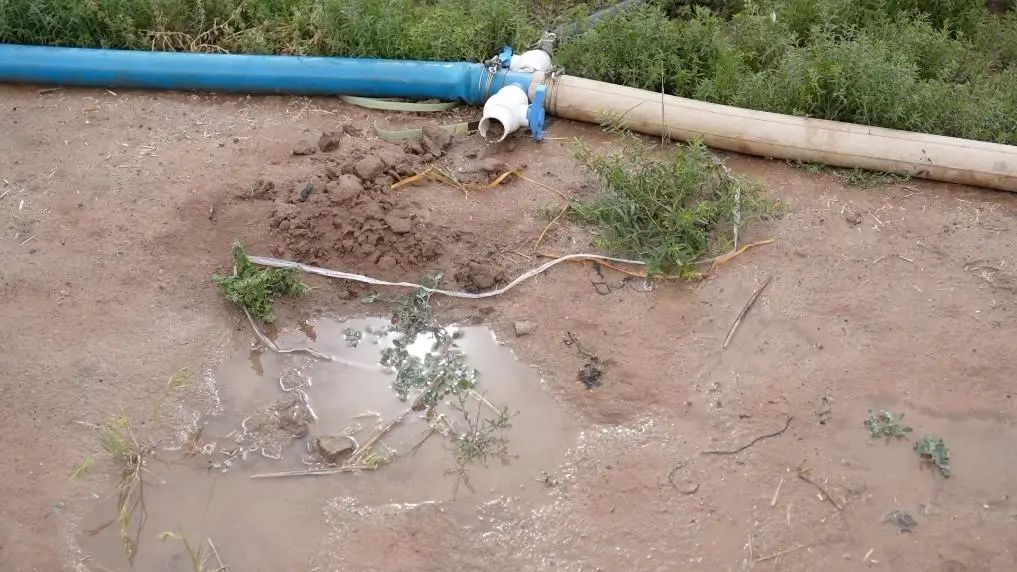 山西部分村镇村民反映,浇地水费过高?记者展开调查→ 山西部分村镇村民反映,浇地水费过高?记者展开调查→