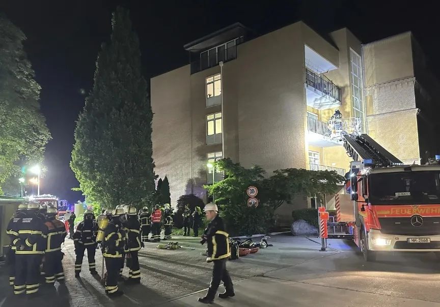 德国警方逮捕一名汉堡医院火灾嫌疑人 德国警方逮捕一名汉堡医院火灾嫌疑人