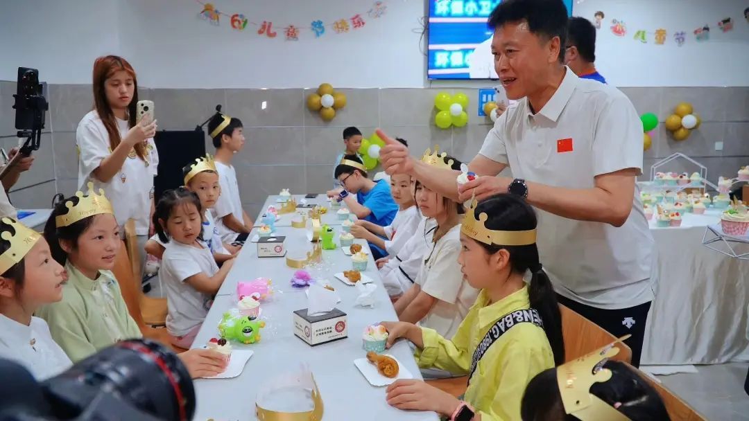 端午+六一,各地政府食堂又出新花样!网友:“妈,我今天不回家吃了” 端午+六一,各地政府食堂又出新花样!网友:“妈,我今天不回家吃了”