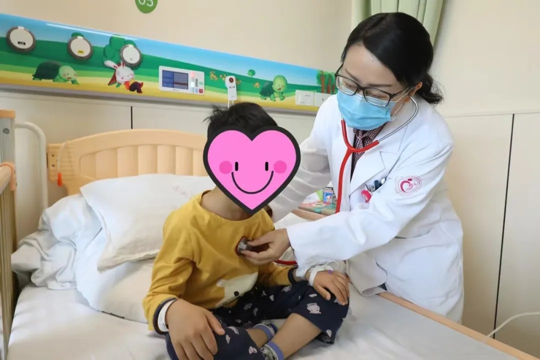 密密麻麻!浙江女孩长满疙瘩奇痒无比!近期高发,医生紧急提醒 密密麻麻!浙江女孩长满疙瘩奇痒无比!近期高发,医生紧急提醒