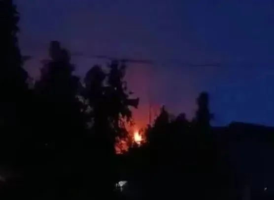 复燃了？男子右眼严重炸伤！这个东西捡不得！