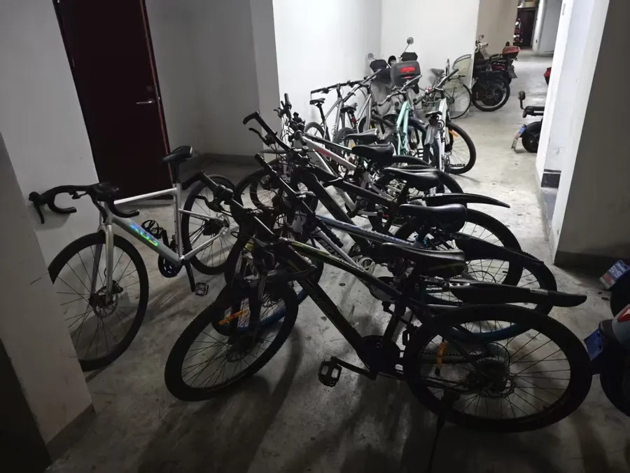 路边自行车频繁被偷,犯罪嫌疑人:“我就等着你们来” 路边自行车频繁被偷,犯罪嫌疑人:“我就等着你们来”