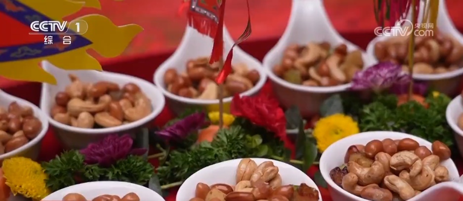 无龙舟,不端午!各地花式龙舟赛打开文旅新赛道 点亮“假日经济” 无龙舟,不端午!各地花式龙舟赛打开文旅新赛道 点亮“假日经济”