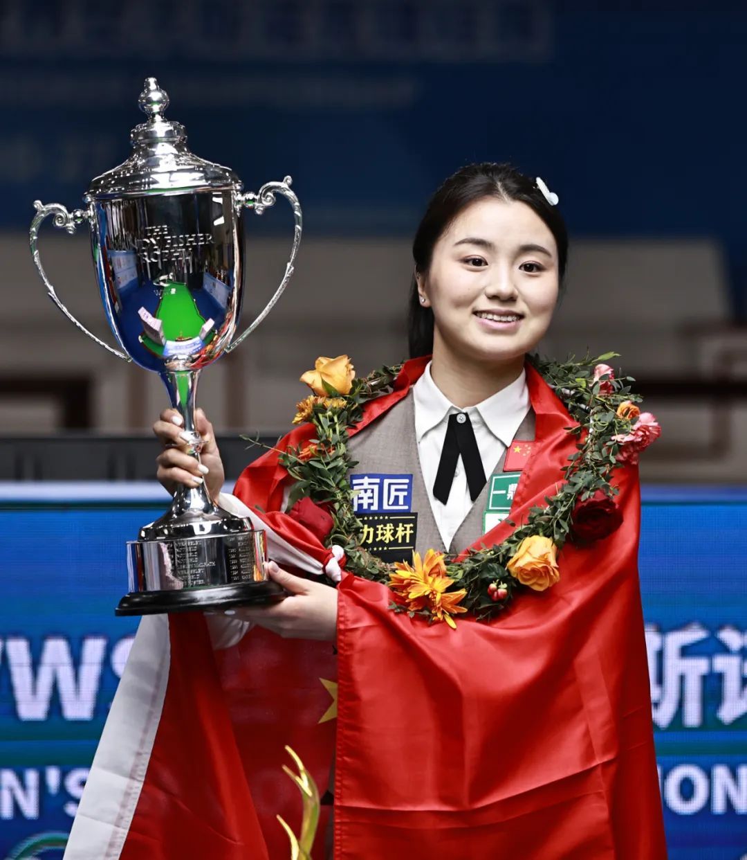 卫冕女子斯诺克世锦赛冠军,白雨露说下一个目标是世界第一 卫冕女子斯诺克世锦赛冠军,白雨露说下一个目标是世界第一