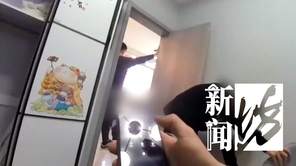 一眼看穿！上海爷叔报警：这两人极为奇怪！警方一查，果然不对劲→