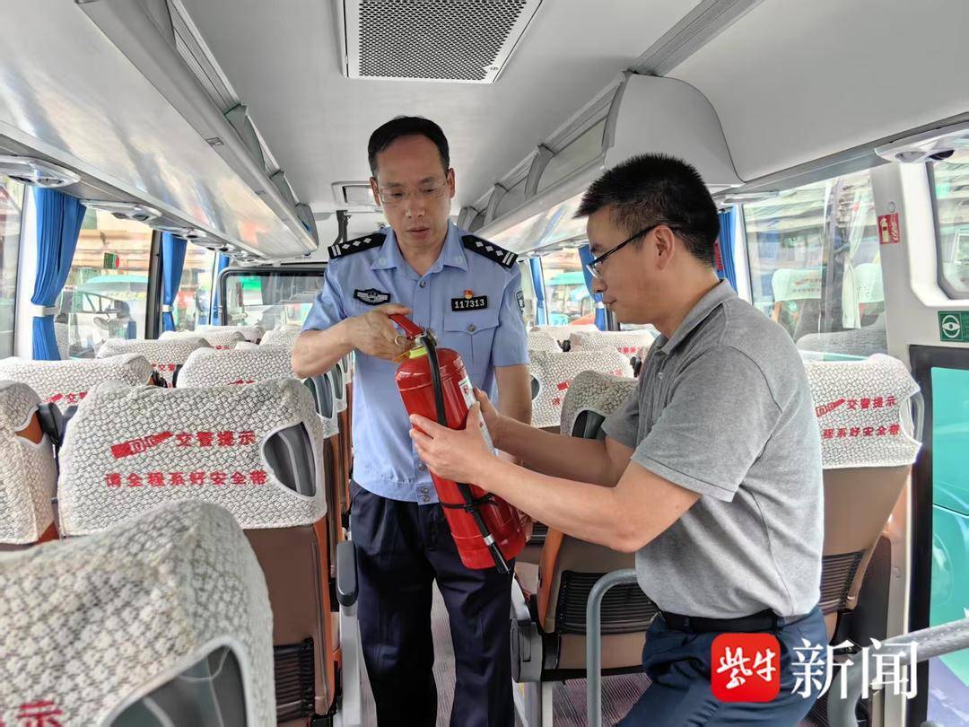 加快制证1548张、查炸街车2737辆,江苏公安硬核护考! 加快制证1548张、查炸街车2737辆,江苏公安硬核护考!