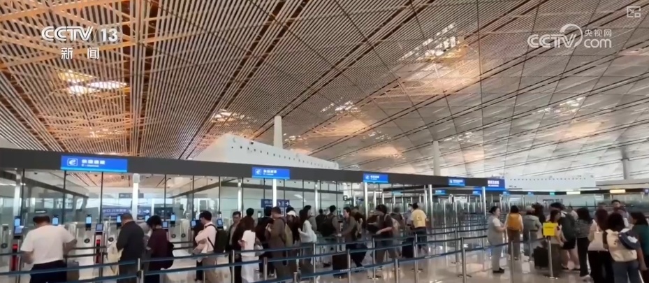 文化“活起来”经济“火起来” “传统节日+”让“老”传统蝶变“新”风口 文化“活起来”经济“火起来” “传统节日+”让“老”传统蝶变“新”风口