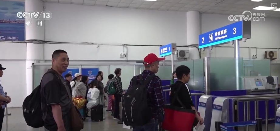 文化“活起来”经济“火起来” “传统节日+”让“老”传统蝶变“新”风口 文化“活起来”经济“火起来” “传统节日+”让“老”传统蝶变“新”风口