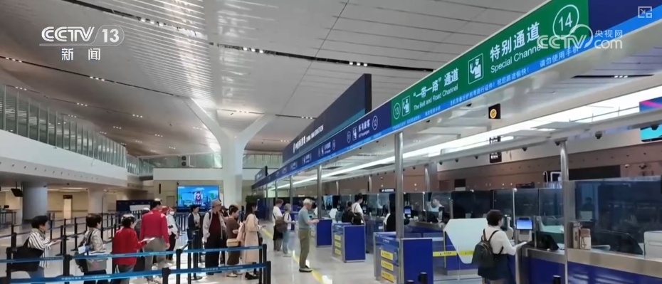 文化“活起来”经济“火起来” “传统节日+”让“老”传统蝶变“新”风口 文化“活起来”经济“火起来” “传统节日+”让“老”传统蝶变“新”风口