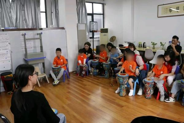 从“星”焙店到“星”舞台 从“星”焙店到“星”舞台