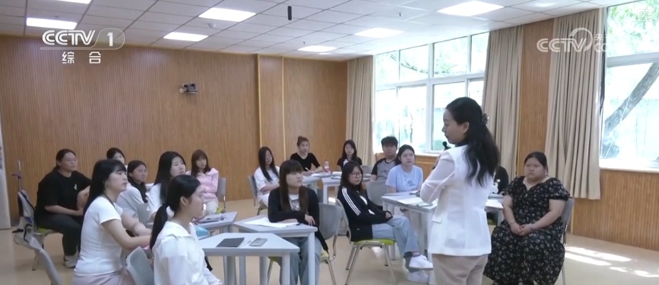 创新服务接地气 “一老一小”情系民生百姓可感可及 创新服务接地气 “一老一小”情系民生百姓可感可及