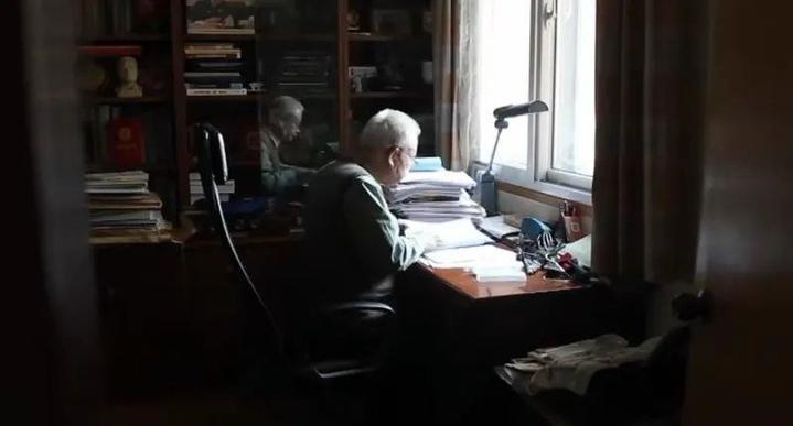 “回报社会是毕生使命” 钱七虎儿童节再捐款30万元