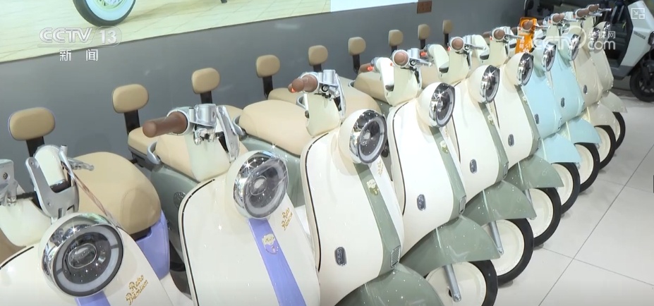 政策给力市场“涨”势喜人 “焕”出美好生活激活消费“一池春水” 政策给力市场“涨”势喜人 “焕”出美好生活激活消费“一池春水”