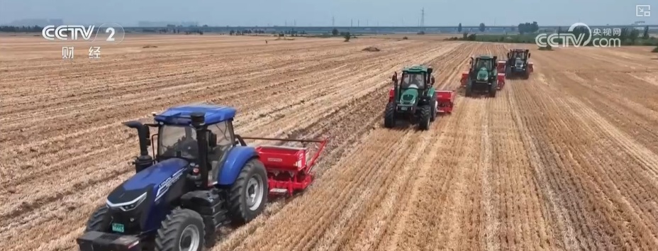科技赋能服务“三夏”生产 “智慧种地”大显身手夯实丰收基础 科技赋能服务“三夏”生产 “智慧种地”大显身手夯实丰收基础