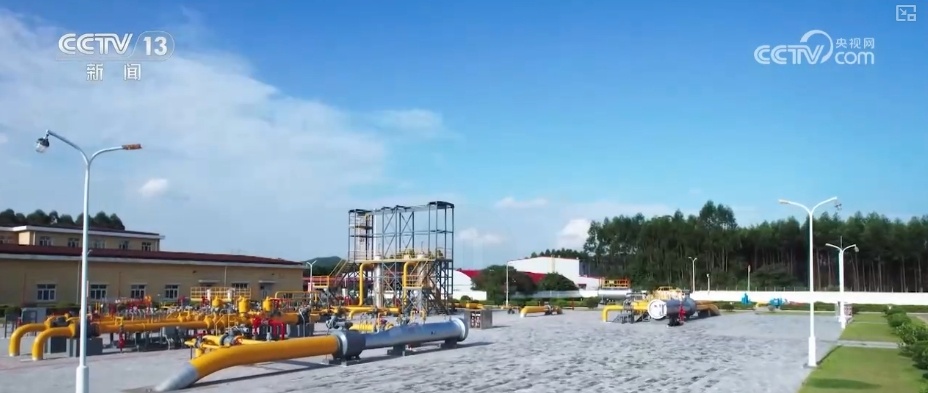 能源“大动脉”跨越式提升夯实经济“硬支撑” 经济发展“绿色引擎”动力更足