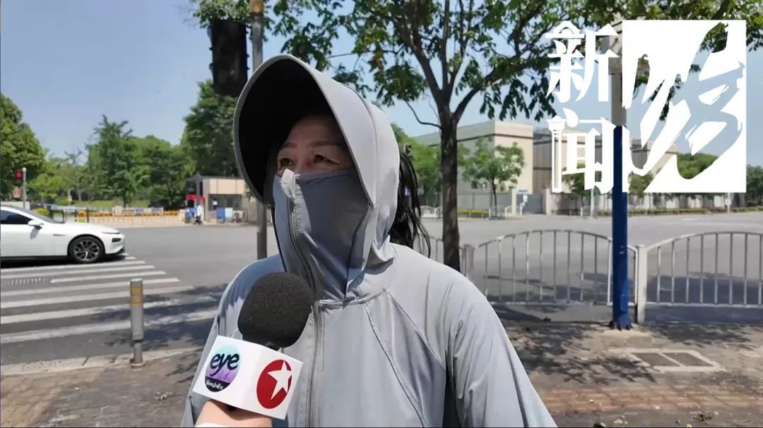 上海街头这些不明粘液是啥？目前正是高发期