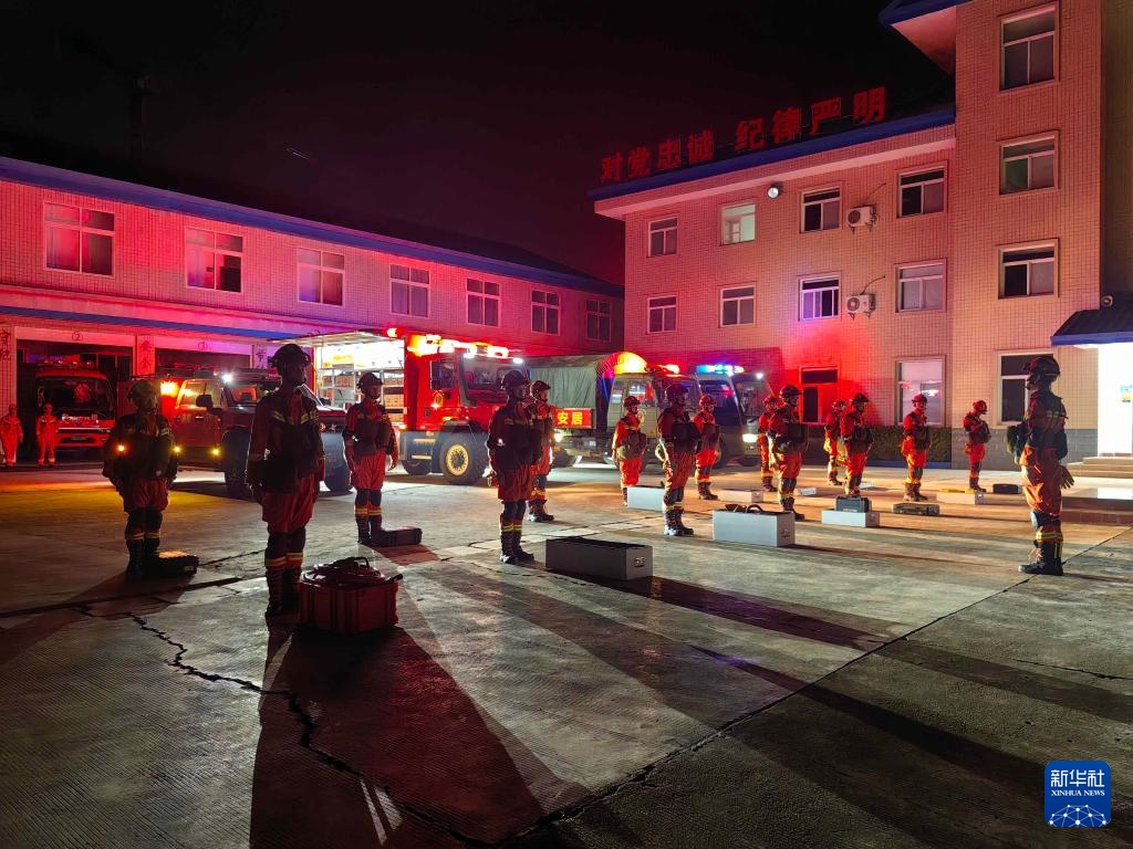 云南洱源发生5.0级地震 震感明显 云南洱源发生5.0级地震 震感明显