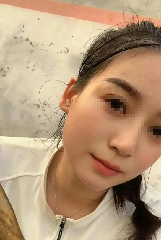 消息传来!网红“村花”突发脑梗去世,年仅34岁 消息传来!网红“村花”突发脑梗去世,年仅34岁