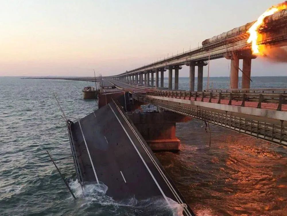 乌克兰媒体注意到,特朗普这次一反常态 乌克兰媒体注意到,特朗普这次一反常态