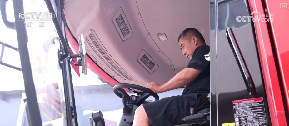 更“新”换“新”服务升级、优惠加码 “换新潮”激活消费市场多元活力 更“新”换“新”服务升级、优惠加码 “换新潮”激活消费市场多元活力