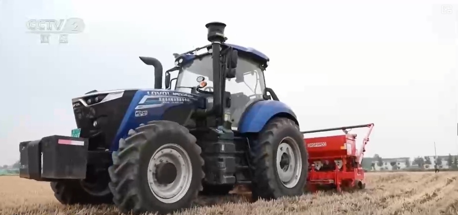 科技赋能服务“三夏”生产 “智慧种地”大显身手夯实丰收基础 科技赋能服务“三夏”生产 “智慧种地”大显身手夯实丰收基础