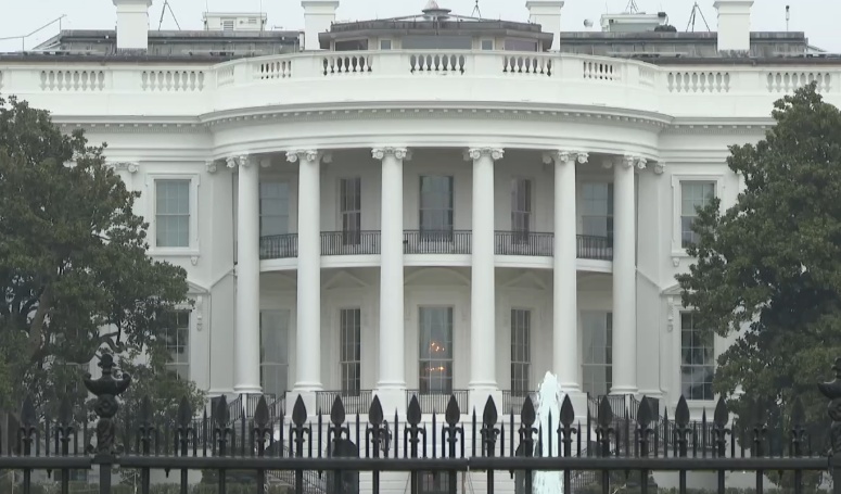 特朗普VS哈佛:步步紧逼遭遇层层硬刚 特朗普VS哈佛:步步紧逼遭遇层层硬刚