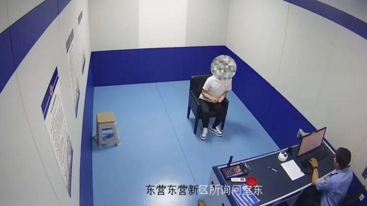 “雇人”自首漏洞百出，派出所上演“顶包”大戏！