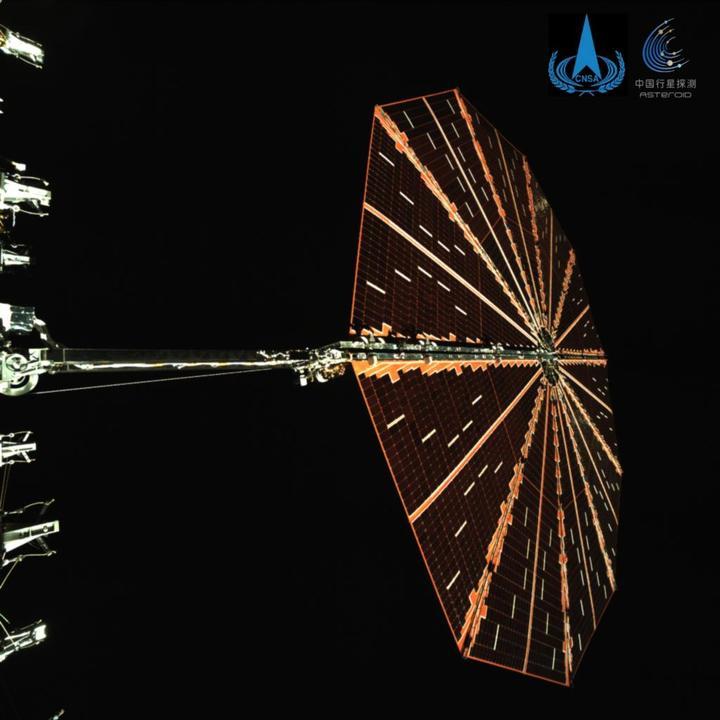 天问二号探测器在轨状态如何?圆形柔性太阳翼展开图片来了 天问二号探测器在轨状态如何?圆形柔性太阳翼展开图片来了