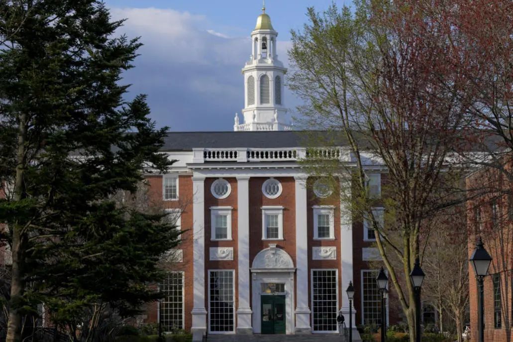 哈佛大学决定再次起诉美政府 哈佛大学决定再次起诉美政府