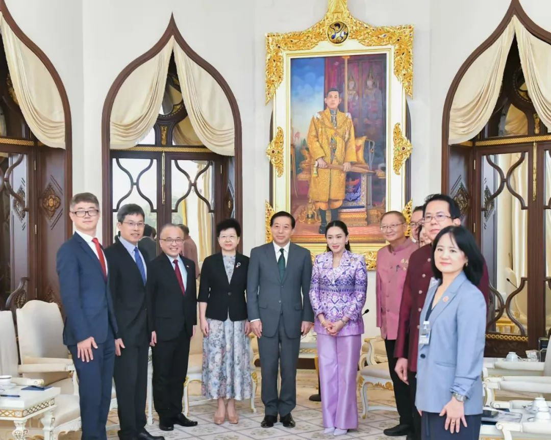 泰国总理佩通坦涉华表态