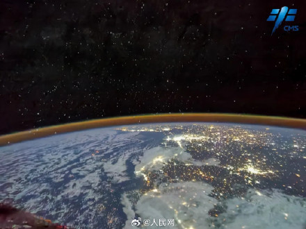 美丽可爱！航天员视角下的地球超惊艳