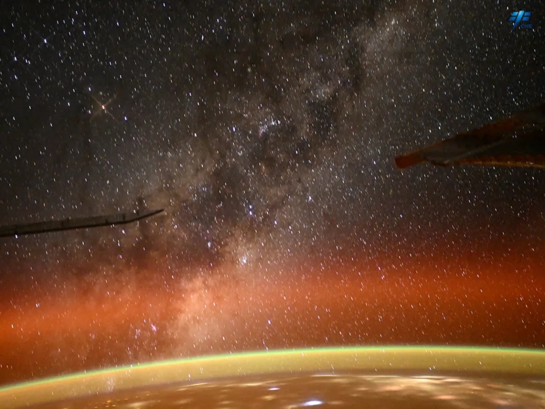 美丽可爱！这是航天员眼中的地球家园