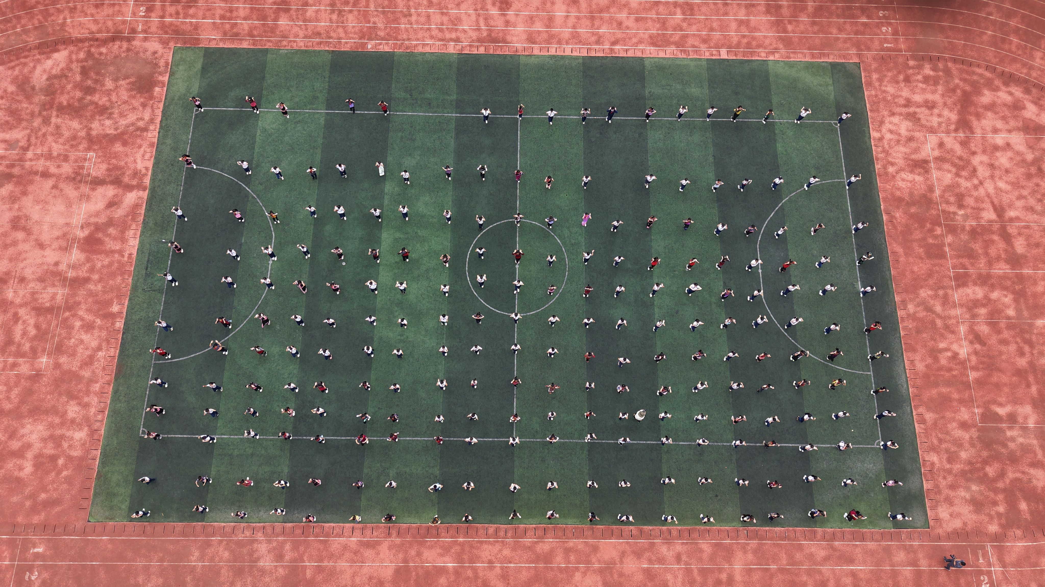 课间操“变身”大乐作!云南学生能歌善舞藏不住了 课间操“变身”大乐作!云南学生能歌善舞藏不住了