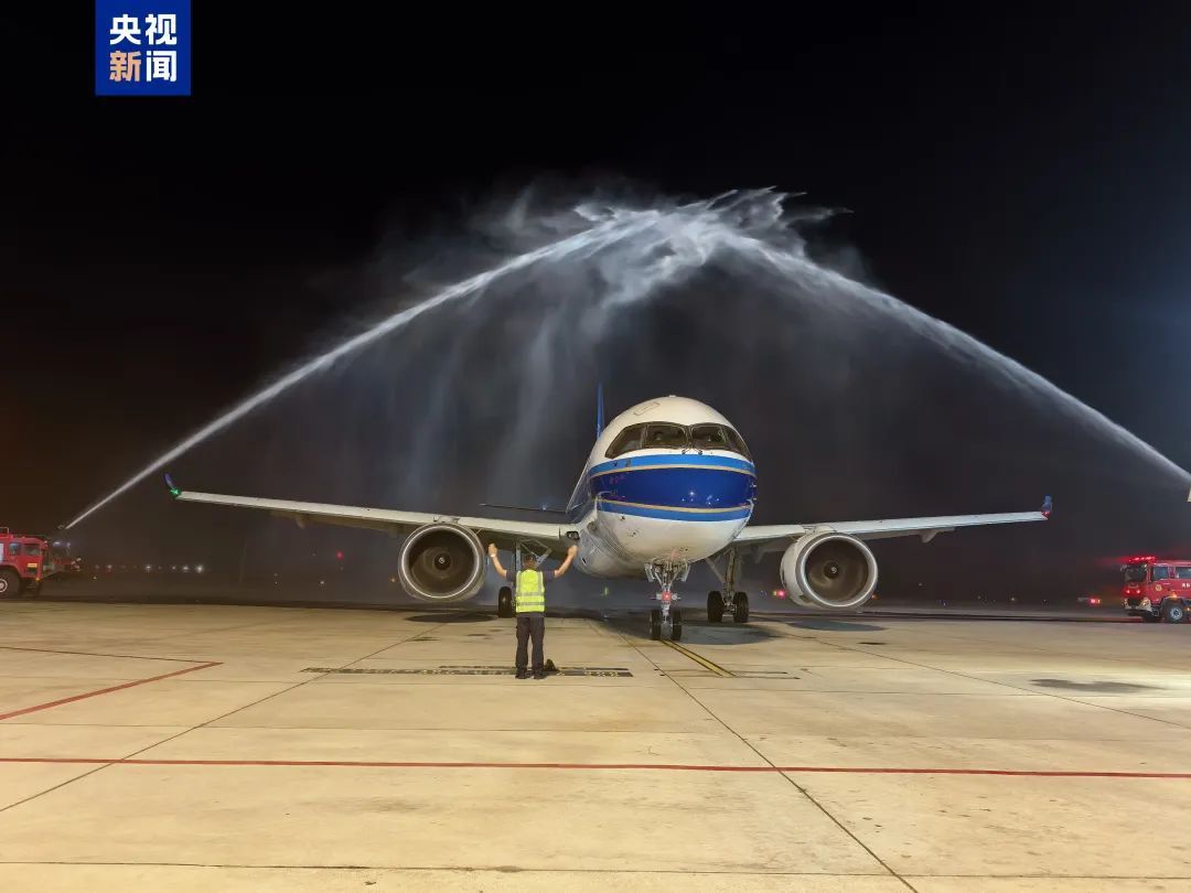 C919执飞航线上新! C919执飞航线上新!