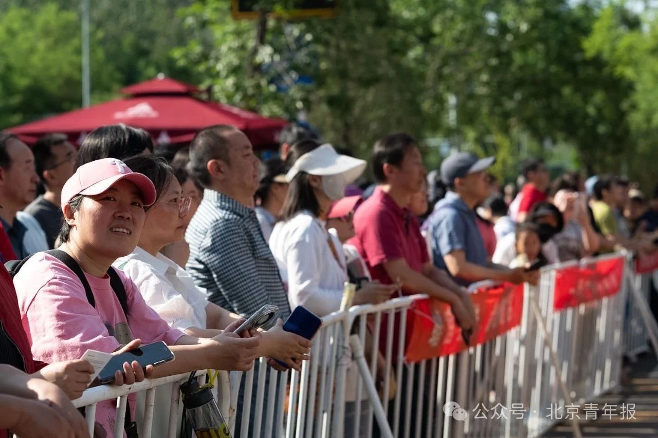 必胜直击2025年北京高考首日 必胜直击2025年北京高考首日