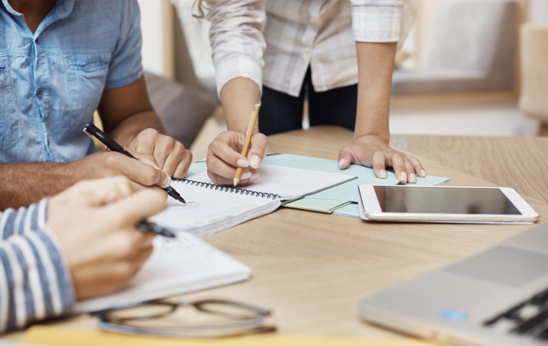 多地政府、高校密集出手，毕业生就业进入冲刺阶段！