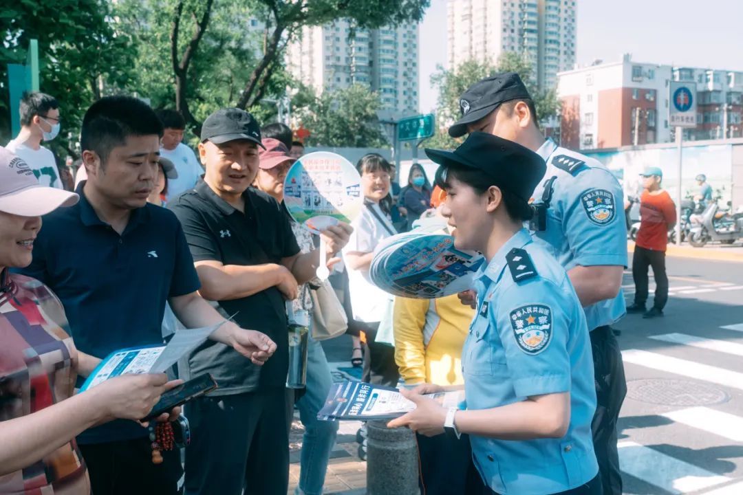 车号“985”警号“211” 今年的护航自带幸运“buff” 车号“985”警号“211” 今年的护航自带幸运“buff”