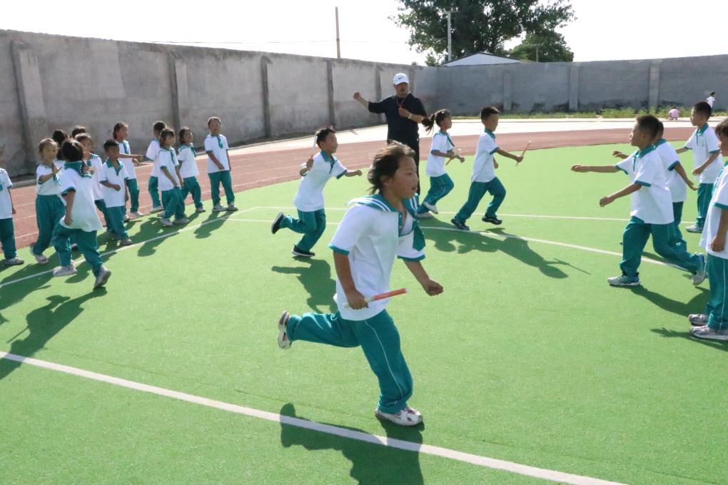 我的德育课是体育老师教的!——一所县城小学的思政课改革 我的德育课是体育老师教的!——一所县城小学的思政课改革