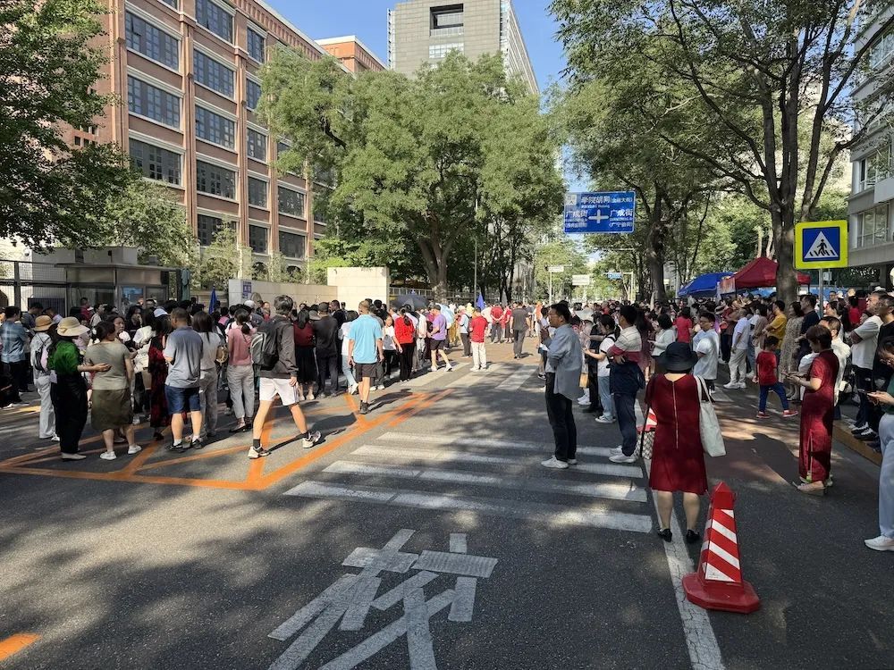 @2025高考生，追梦必胜！直击考点现场——