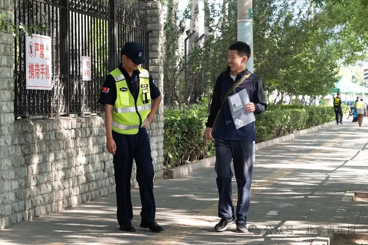 必胜直击2025年北京高考首日 必胜直击2025年北京高考首日