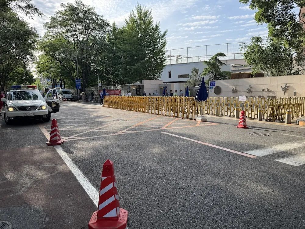 @2025高考生，追梦必胜！直击考点现场——