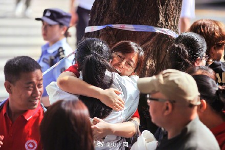 直击2025年高考现场! 直击2025年高考现场!