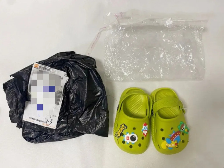 这种儿童“毒凉鞋”冲上热搜，快看你家有没有！