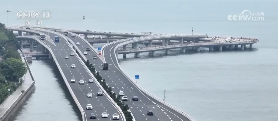 政务数据“跑”起来如何为百姓办实事?解析读懂这本数据“字典”↓ 政务数据“跑”起来如何为百姓办实事?解析读懂这本数据“字典”↓