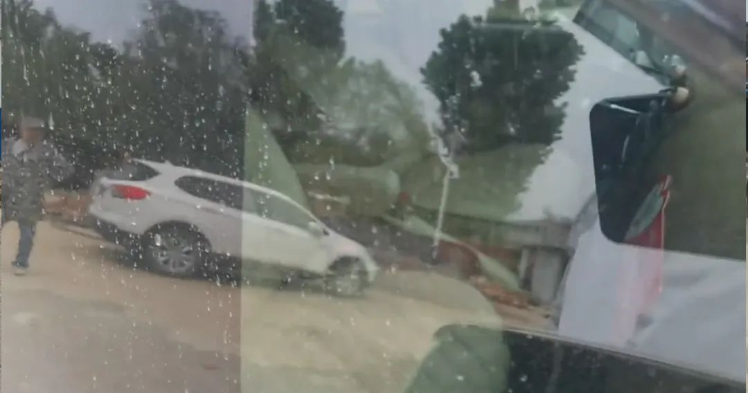 北京一车主将车停路边车位,次日车竟“不翼而飞”!啥情况? 北京一车主将车停路边车位,次日车竟“不翼而飞”!啥情况?